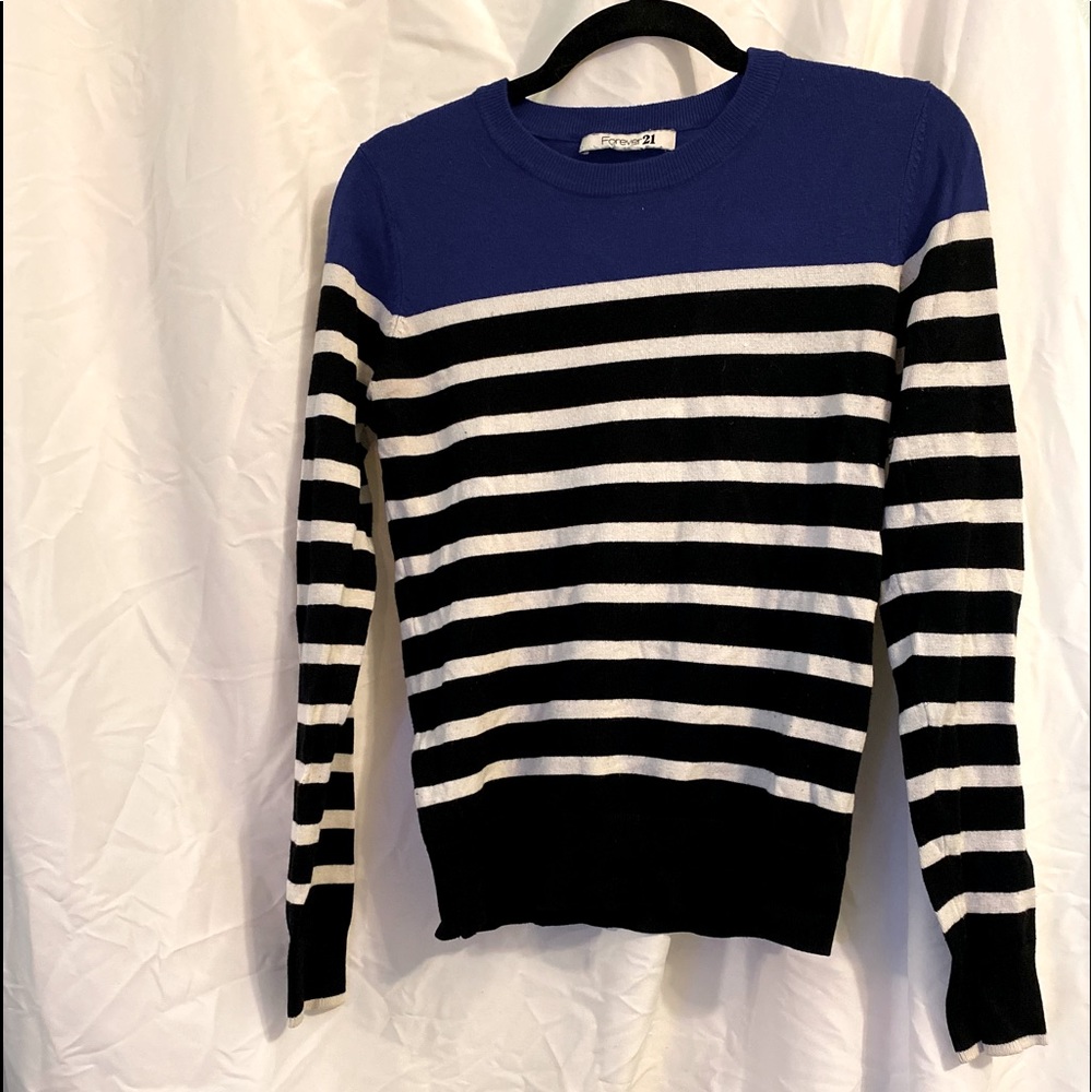 Forever 21 Sweater